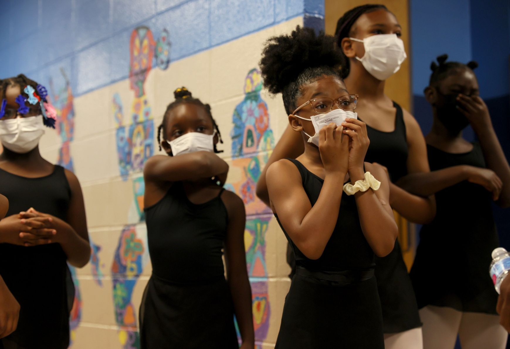 American Ballet Theatre instructor visits Boys & Girls Club
